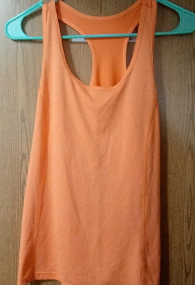 Shirts - Picture 7 of 7